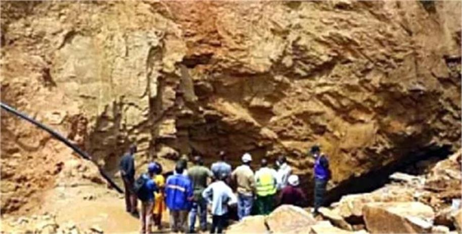 सोने की खदान ढहने से Venezuela में 14 मजदूरों की मौत… परिवार में छाया मातम